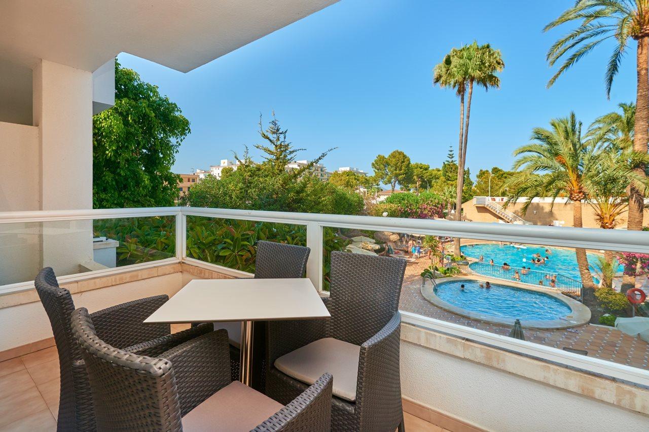 Grupotel Santa Eularia & Spa - Adults Only Santa Eularia des Riu Dış mekan fotoğraf